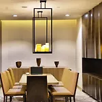 מלון Hilton Kozyatagi
