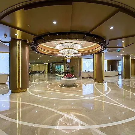 Hotel Hilton Kozyatagi 5*
