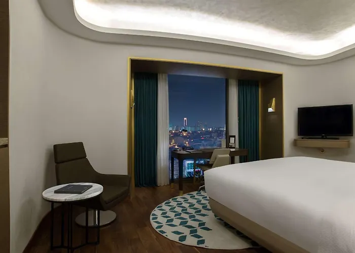 Hilton Kozyatagi Hotel 5*