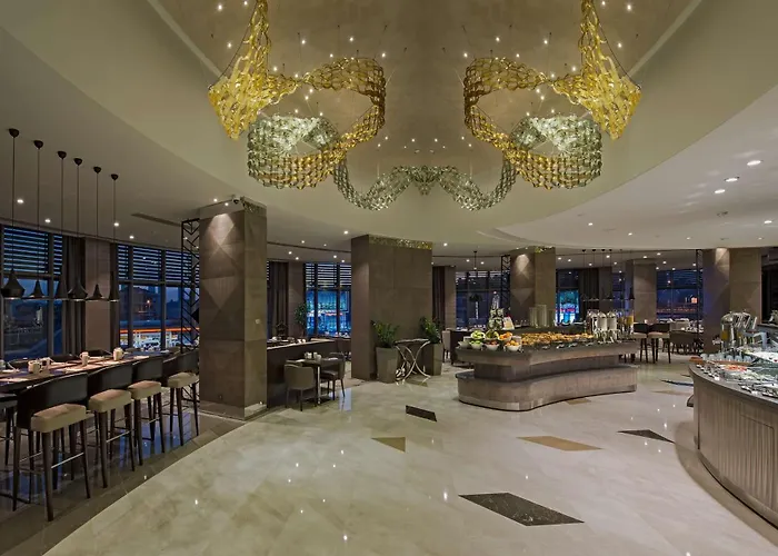 Hilton Kozyatagi Hotel 5*