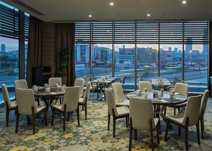 Hotel Hilton Kozyatagi 5*